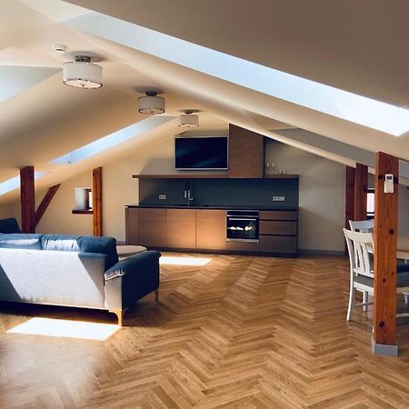 Roze Republikas Apartments Liepāja Kültér fotó