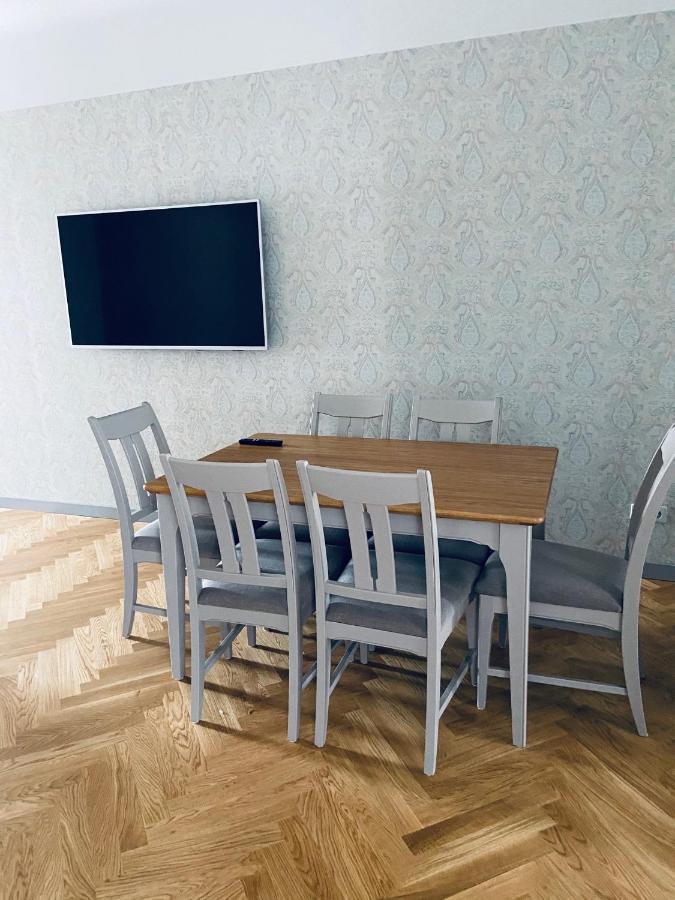 Roze Republikas Apartments Liepāja Kültér fotó