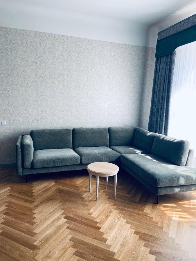 Roze Republikas Apartments Liepāja Kültér fotó